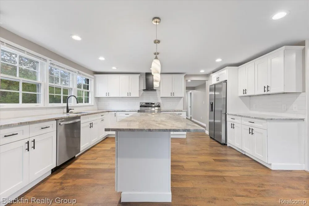 1415 John R Road Rochester Hills City, MI 48307