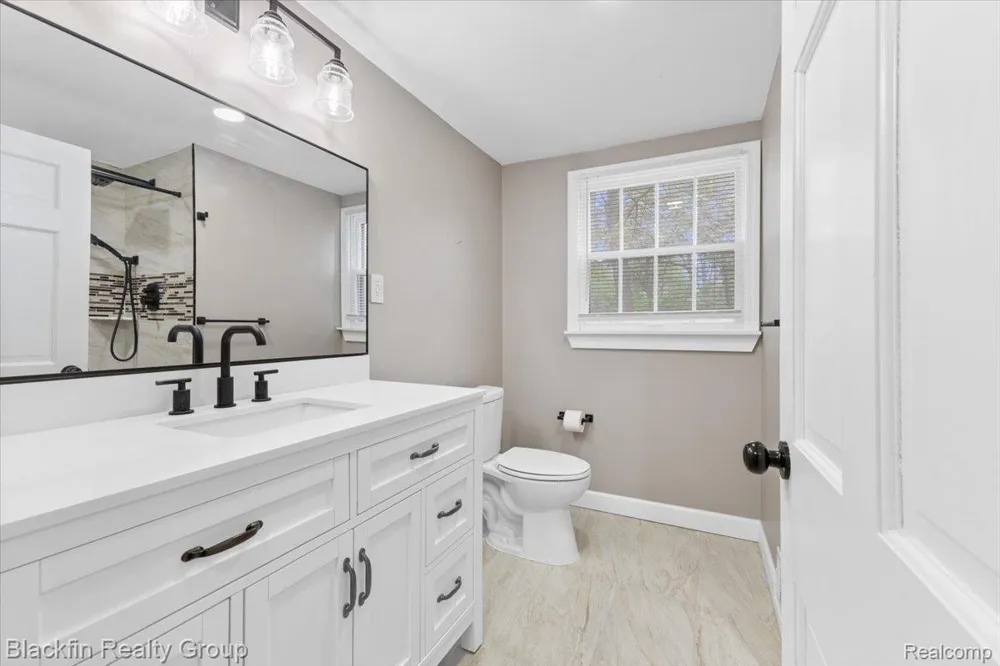 1415 John R Road Rochester Hills City, MI 48307