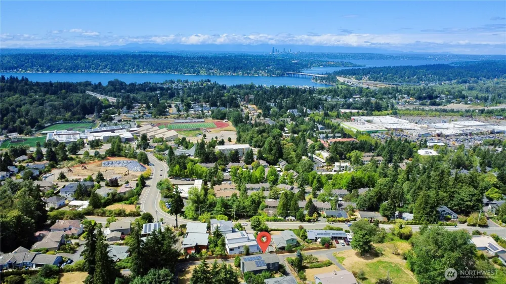 4282 131st Place SE Bellevue, WA 98006