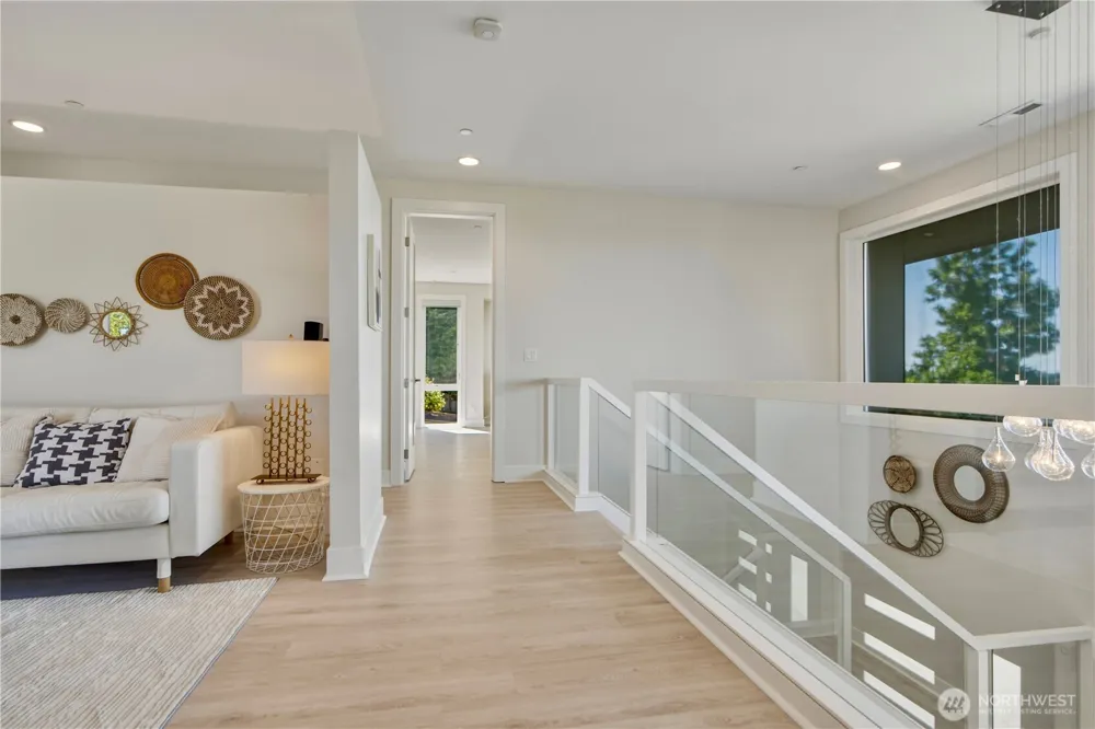 4282 131st Place SE Bellevue, WA 98006
