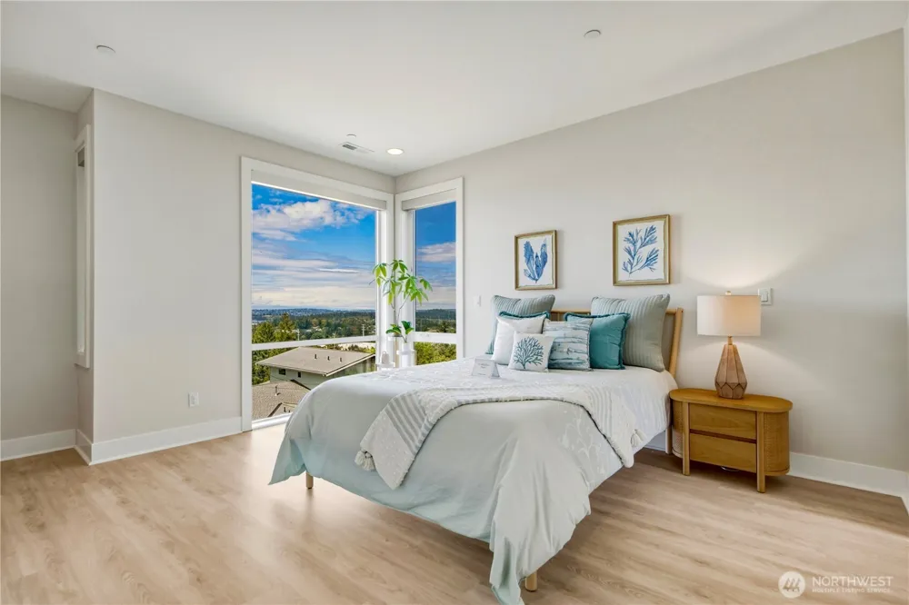 4282 131st Place SE Bellevue, WA 98006