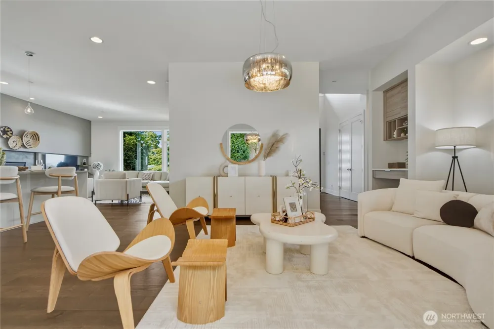 4282 131st Place SE Bellevue, WA 98006