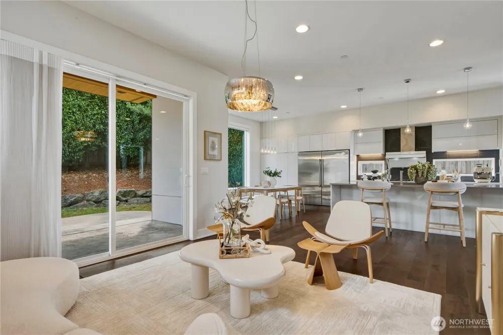 4282 131st Place SE Bellevue, WA 98006