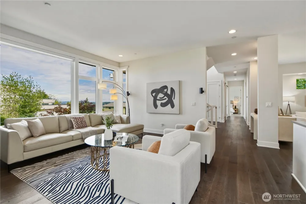 4282 131st Place SE Bellevue, WA 98006