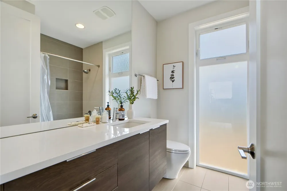 4282 131st Place SE Bellevue, WA 98006