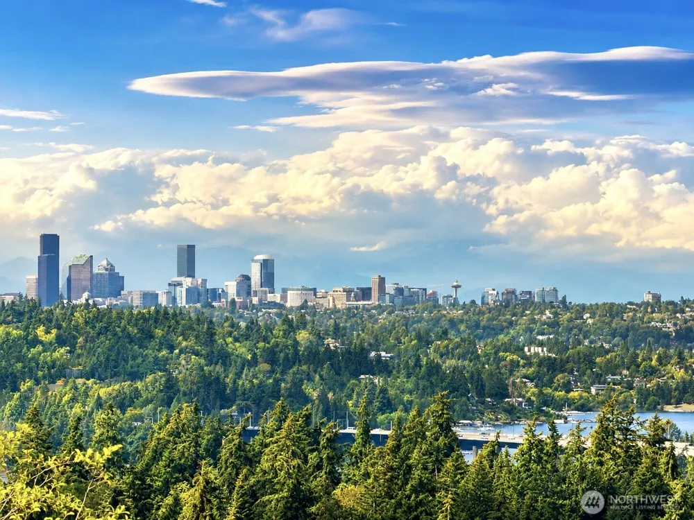 4282 131st Place SE Bellevue, WA 98006