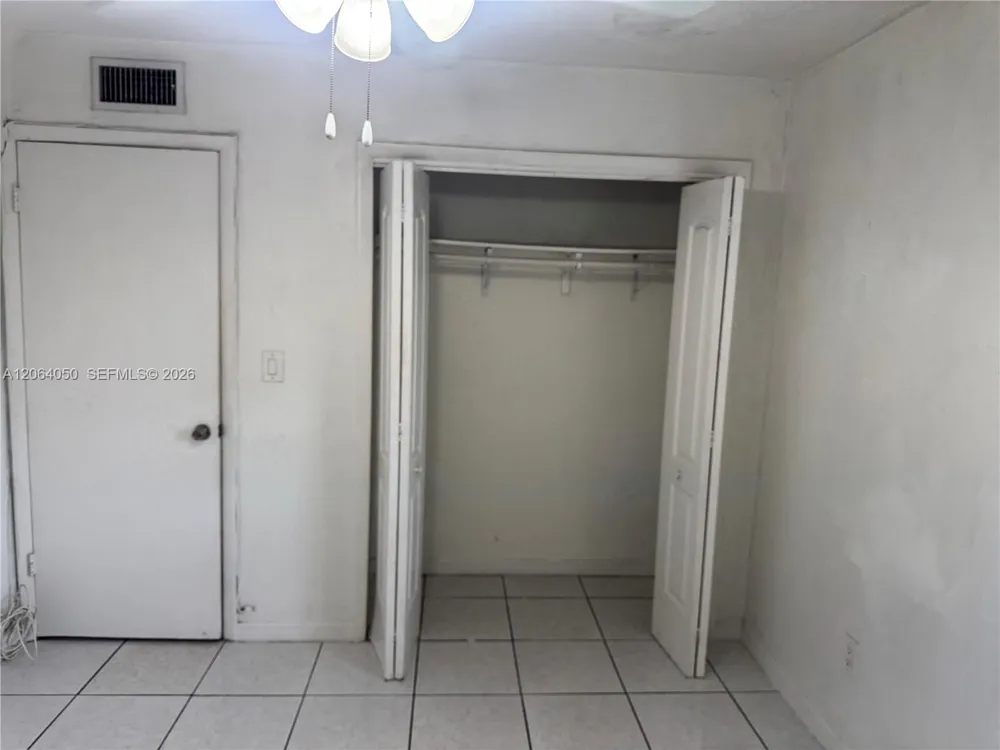 11 SW 32nd Ave #4 Miami, FL 33135