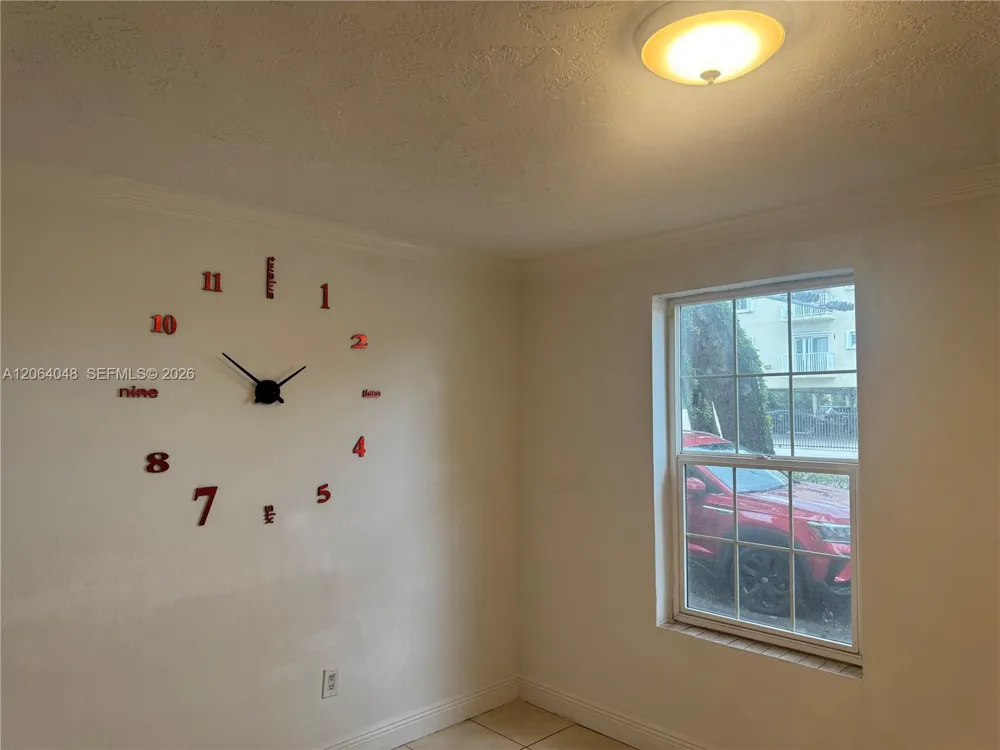 11 SW 32nd Ave #1 Miami, FL 33135