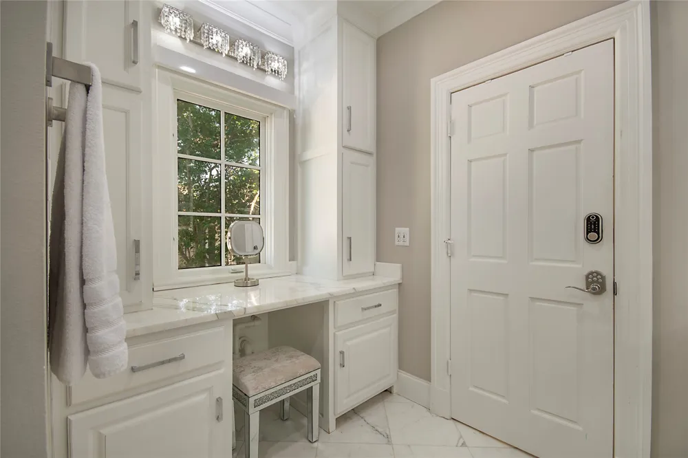 3210 Beverly Drive Highland Park, TX 75205
