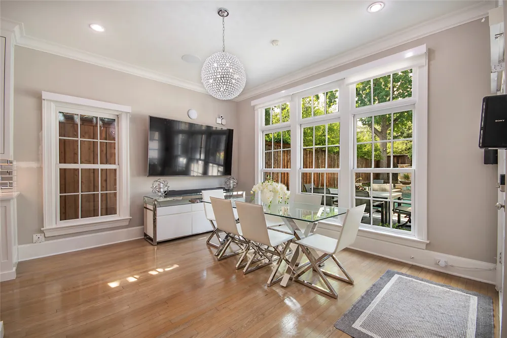 3210 Beverly Drive Highland Park, TX 75205