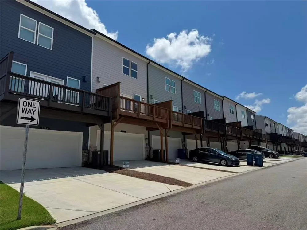 2282 Whistler Way NE Lawrenceville, GA 30043