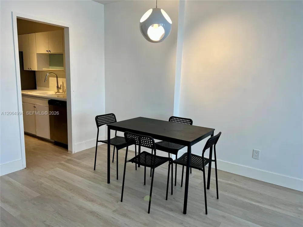 100 Lincoln Rd #1541 Miami Beach, FL 33139