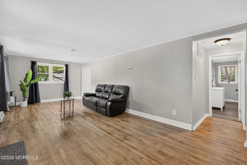 701 W Park Avenue Lindenwold, NJ 08021