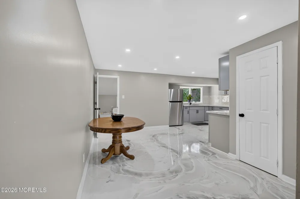 701 W Park Avenue Lindenwold, NJ 08021