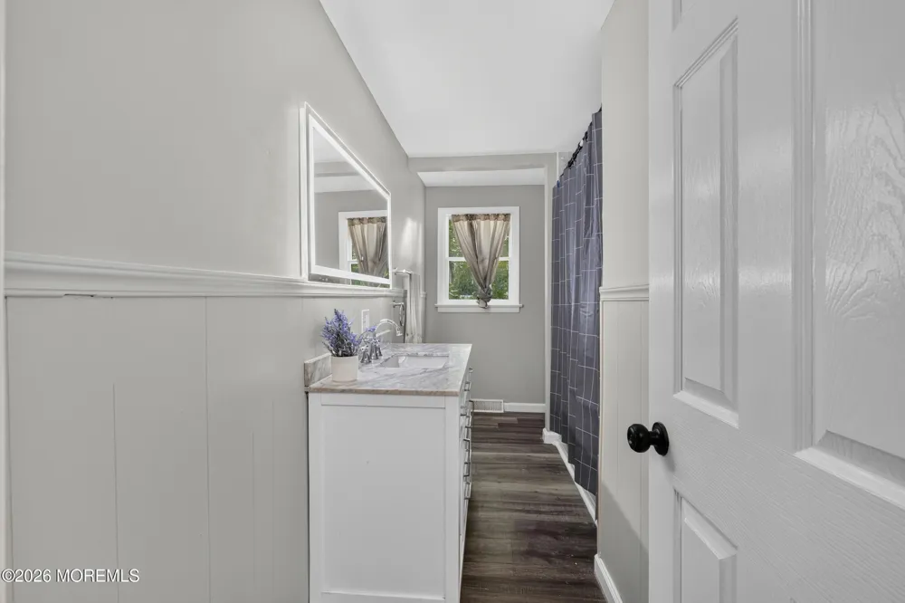 701 W Park Avenue Lindenwold, NJ 08021