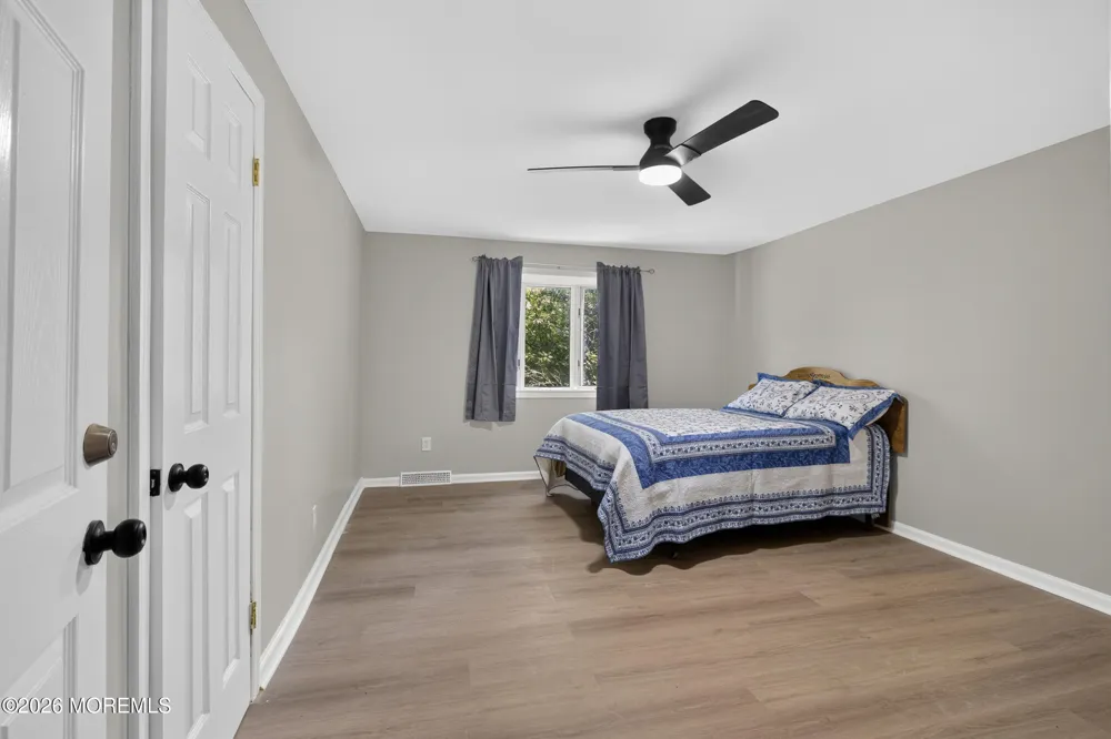 701 W Park Avenue Lindenwold, NJ 08021