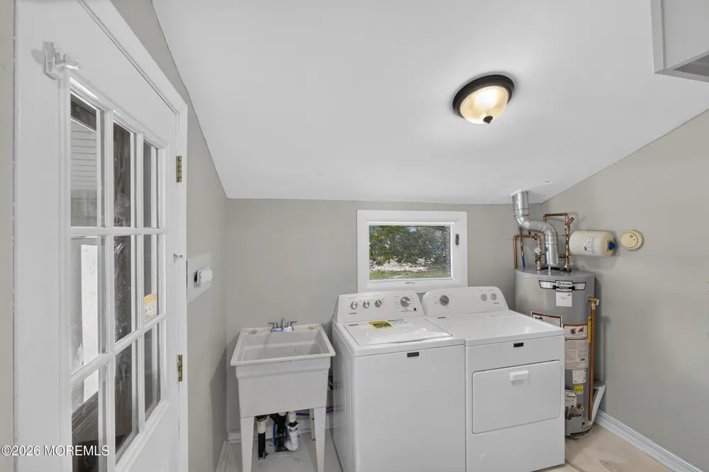 701 W Park Avenue Lindenwold, NJ 08021