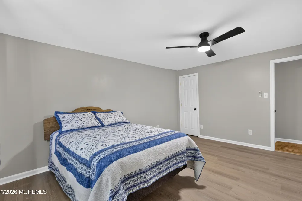 701 W Park Avenue Lindenwold, NJ 08021