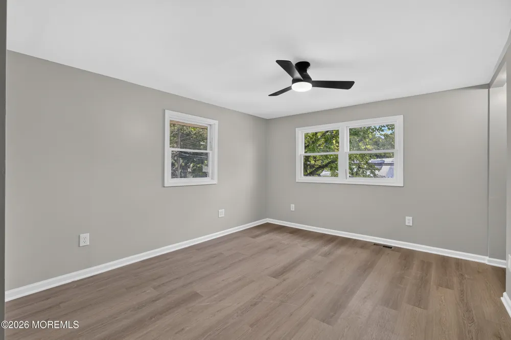 701 W Park Avenue Lindenwold, NJ 08021