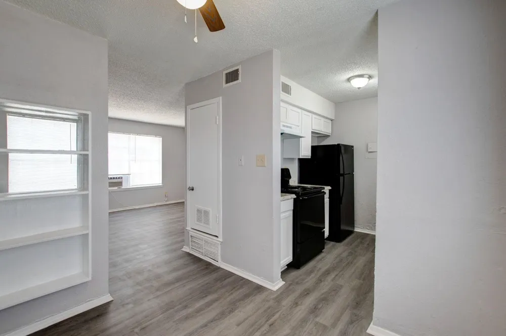 2410 Willis Street Bradshaw, TX 79603