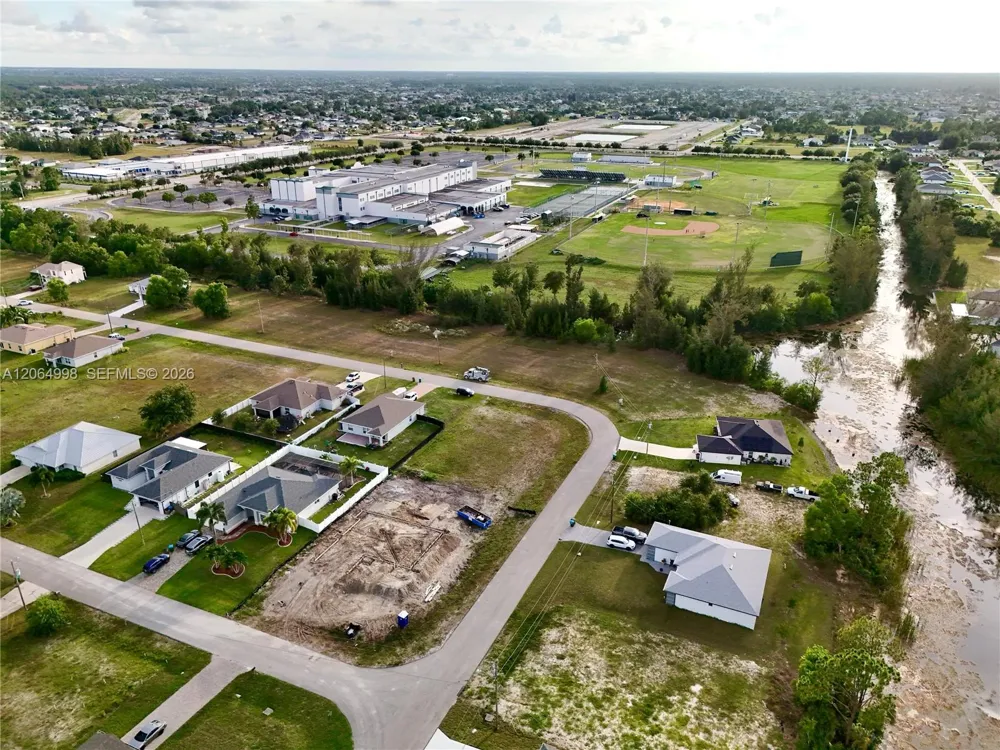 3829 NE 23RD AVE Cape Coral, FL 33909