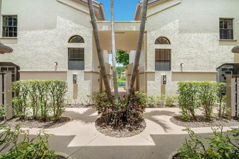 5115 Europa Drive #L