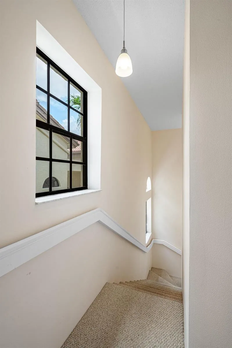 5115 Europa Drive #L Boynton Beach, FL 33437