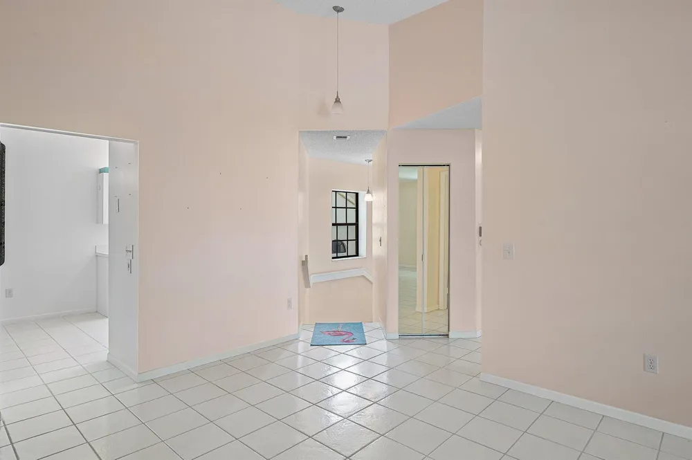 5115 Europa Drive #L Boynton Beach, FL 33437