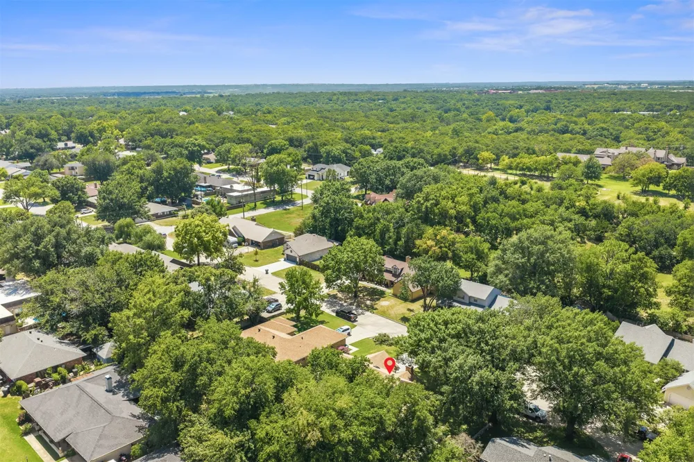 704 Rosewood Street Ardmore, OK 73401