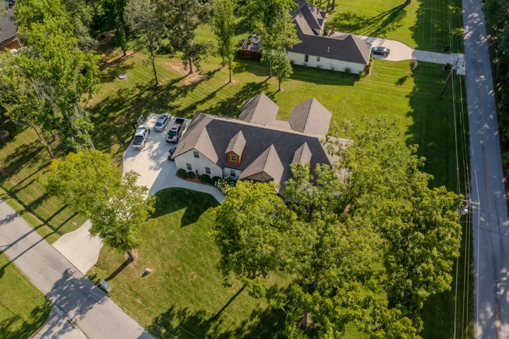 30 Pinehurst Dr Manchester, TN 37355