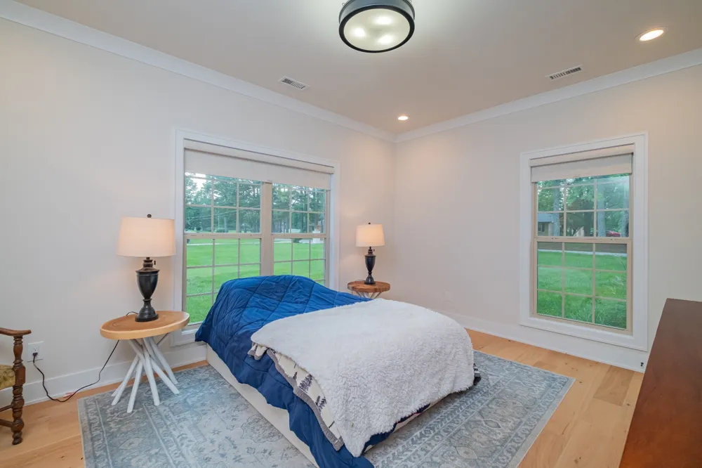 30 Pinehurst Dr Manchester, TN 37355