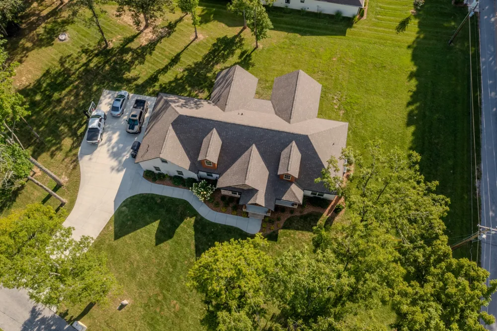 30 Pinehurst Dr Manchester, TN 37355