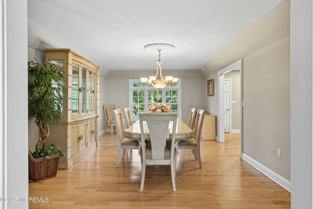 3 Tolas Drive Holmdel, NJ 07733