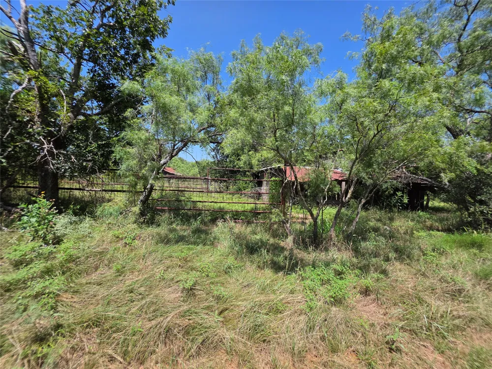 450 County Road 250 Gustine, TX 76455