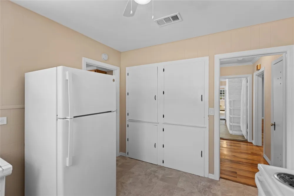 650 W Kaufman Street Paris, TX 75460