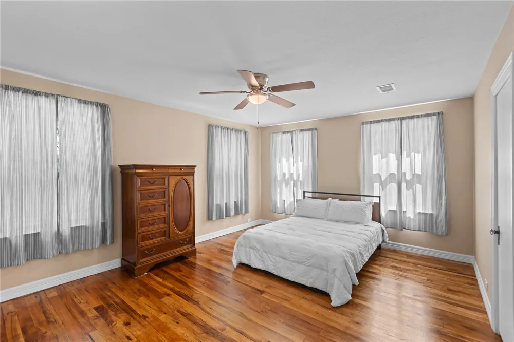 650 W Kaufman Street Paris, TX 75460