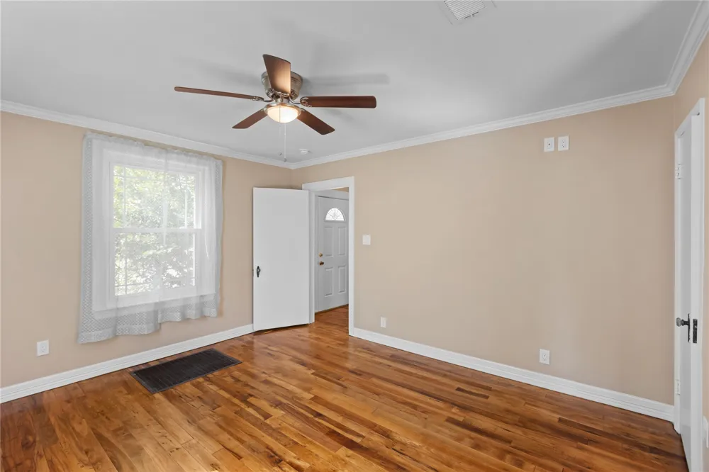 650 W Kaufman Street Paris, TX 75460