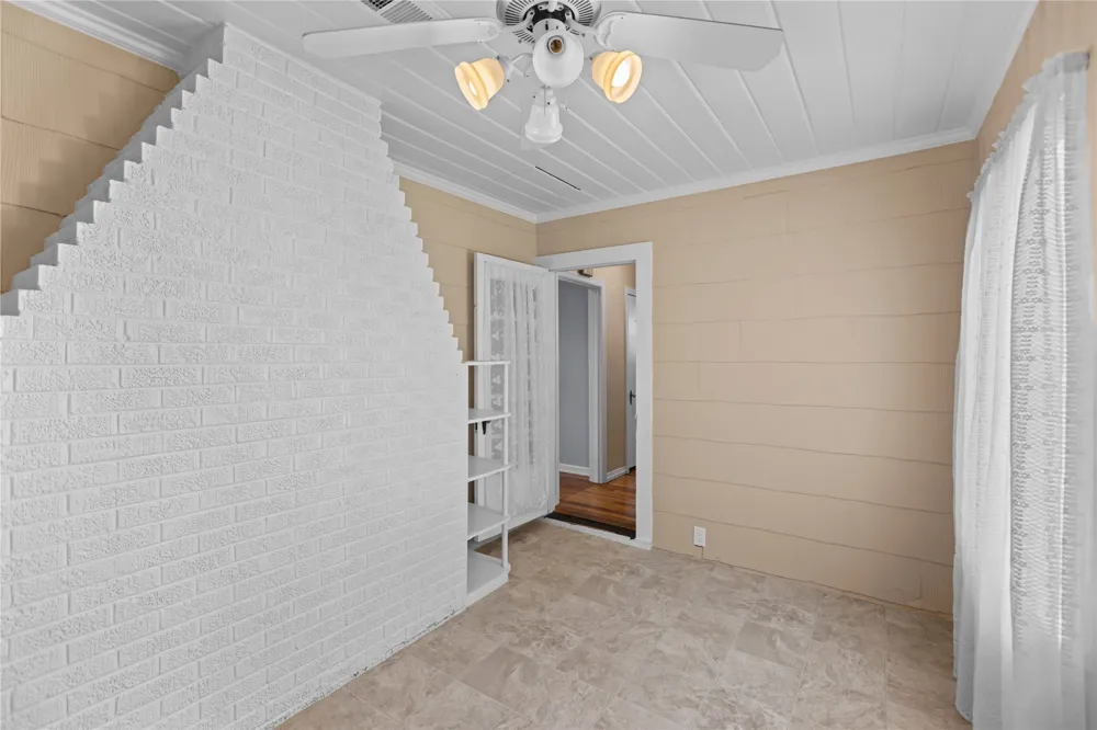 650 W Kaufman Street Paris, TX 75460