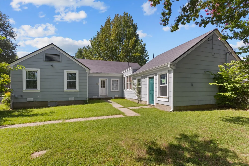 650 W Kaufman Street Paris, TX 75460