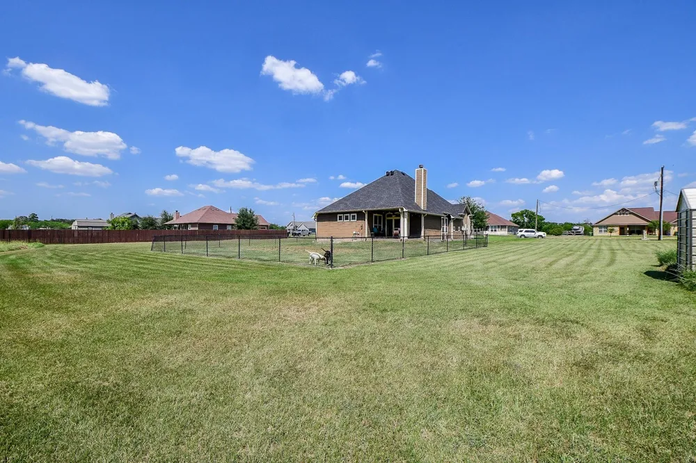 4064 Green Pastures North Zulch, TX 77872