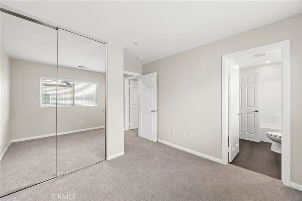 14404 Kiwi Lane #6 Gardena, CA 90247