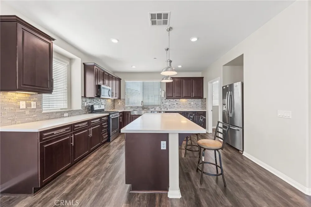 14404 Kiwi Lane #6 Gardena, CA 90247
