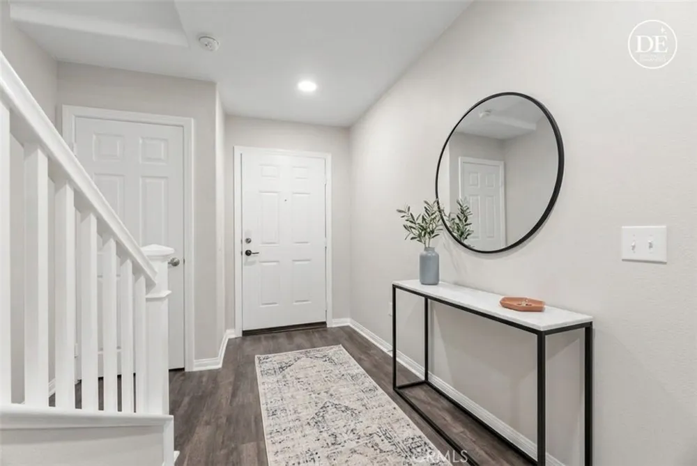 14404 Kiwi Lane #6 Gardena, CA 90247