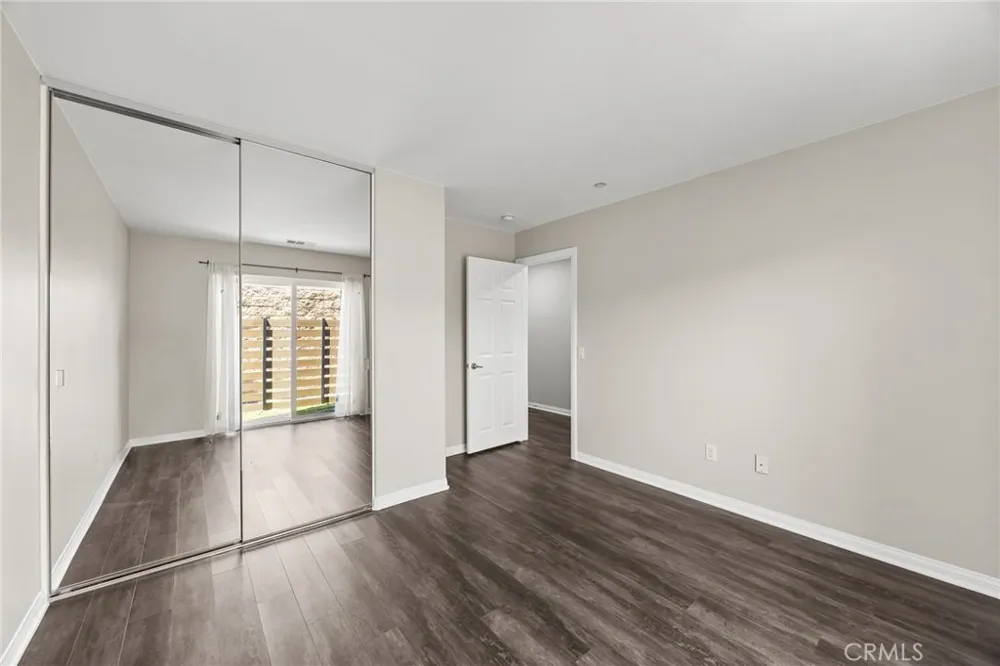 14404 Kiwi Lane #6 Gardena, CA 90247