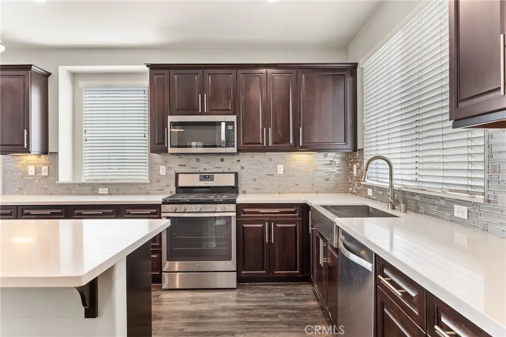 14404 Kiwi Lane #6 Gardena, CA 90247