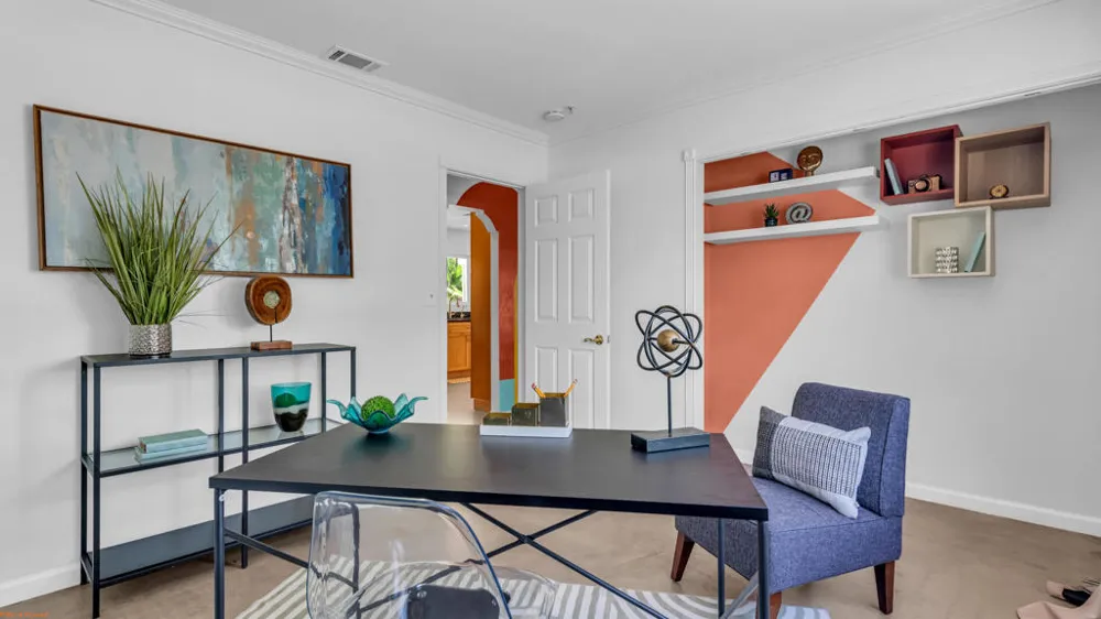 2120 E Del Lago Road Palm Springs, CA 92262