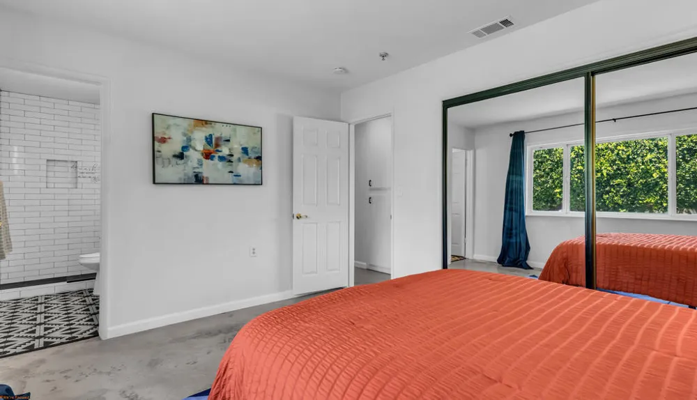 2120 E Del Lago Road Palm Springs, CA 92262