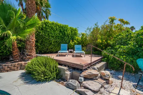 2120 E Del Lago Road
