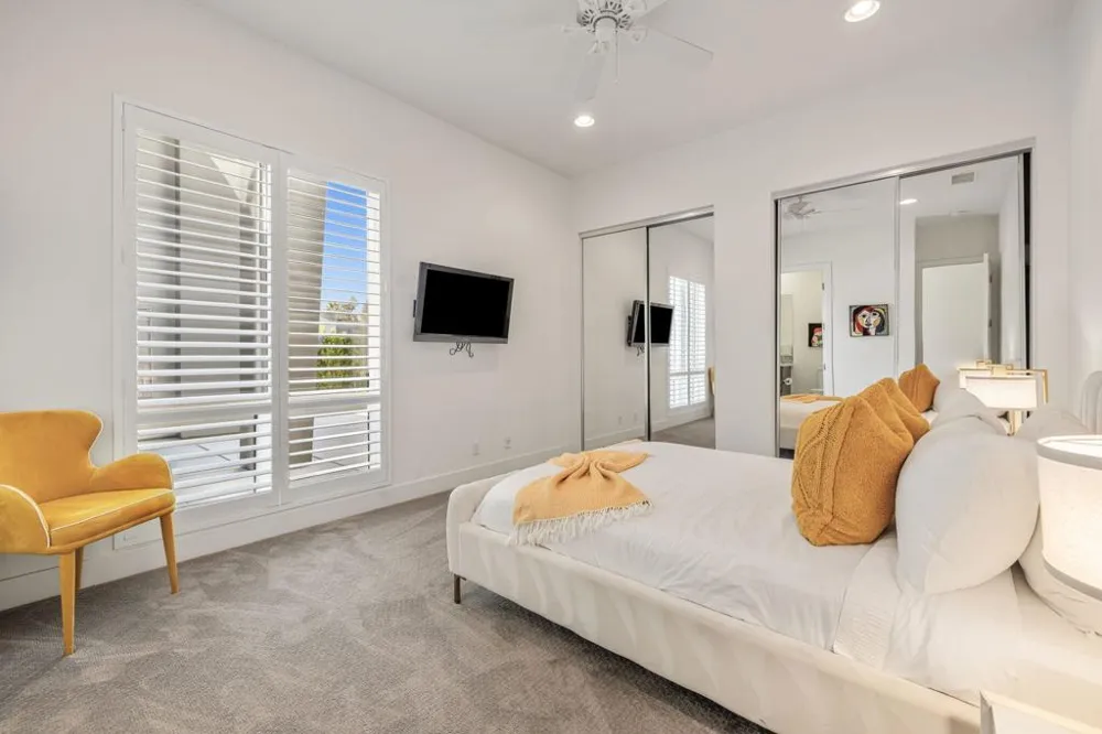 24 Via Monaco Rancho Mirage, CA 92270