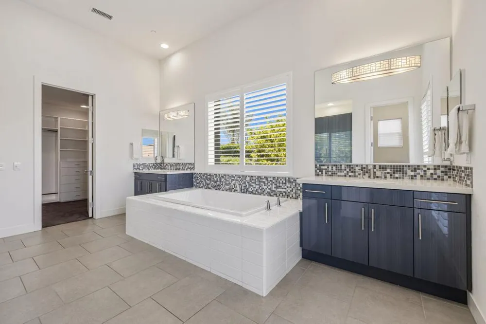 24 Via Monaco Rancho Mirage, CA 92270